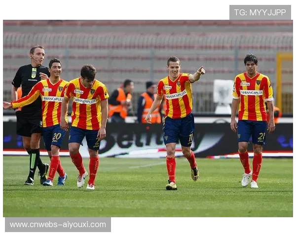 莱切进攻受困 迪弗朗西斯科亟待寻突破良方