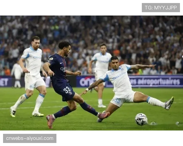 法甲收官战解析：洛里昂对阵马赛，中游球队无欲无求状态